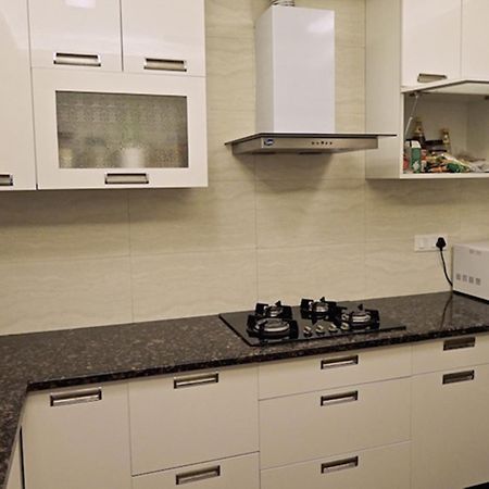 Woodpecker Service Apartments - Green Park New Delhi Ngoại thất bức ảnh