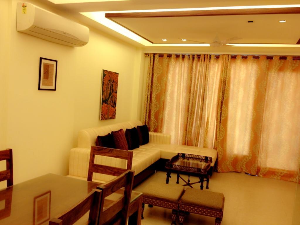 Woodpecker Service Apartments - Green Park New Delhi Phòng bức ảnh